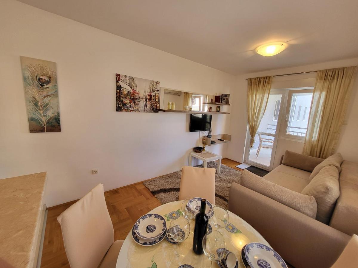Apartment Rachel Petrovac 外观 照片
